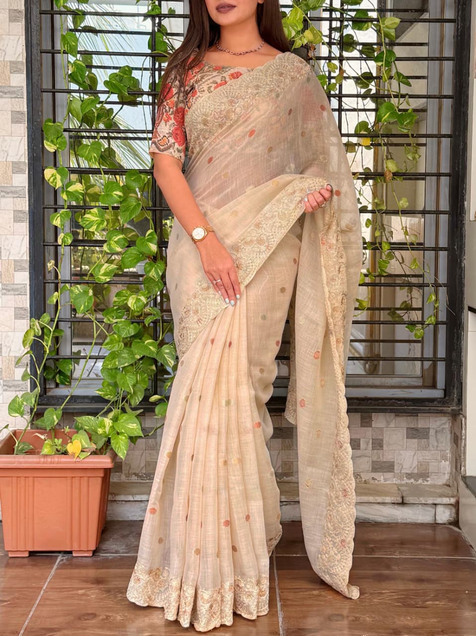 Elegant Beige Hand-Embroidered Linen Saree